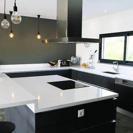 New- Design Villa- 10 Min From Beach, Pool And Great View Villa *